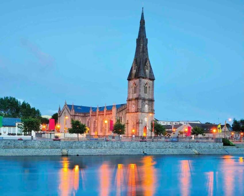 Quay Lane Studio Apartment Ballina (Mayo) Exterior foto